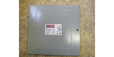 Крышка корпуса нижняя