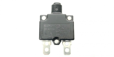 Выключатель автоматический 250В 7А